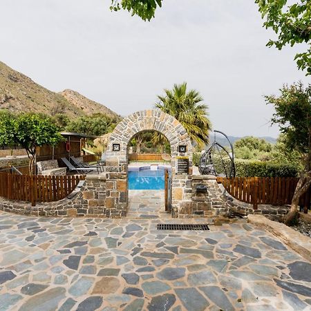 Dafni Villa A Place To Visit Orne Bagian luar foto