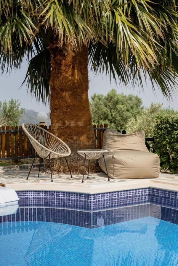 Dafni Villa A Place To Visit Orne Bagian luar foto