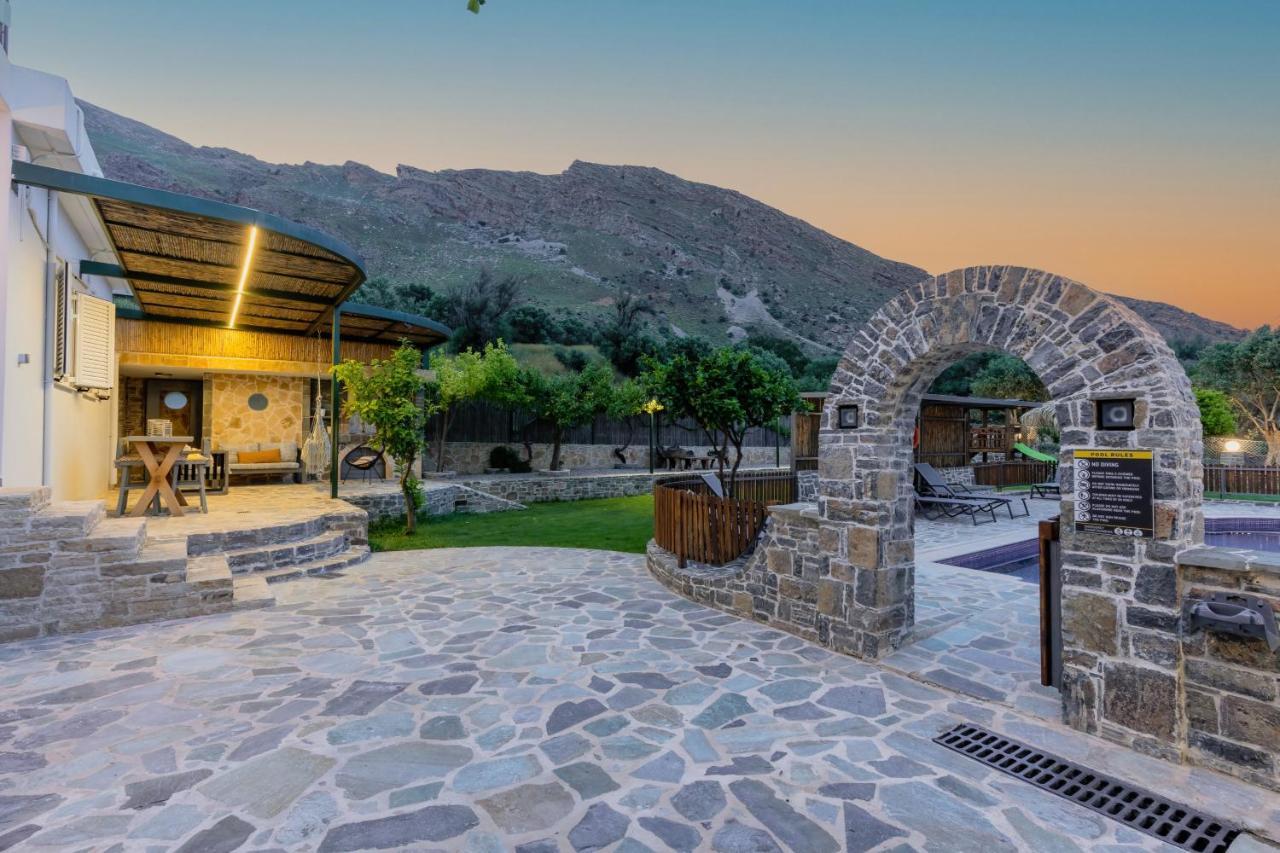 Dafni Villa A Place To Visit Orne Bagian luar foto