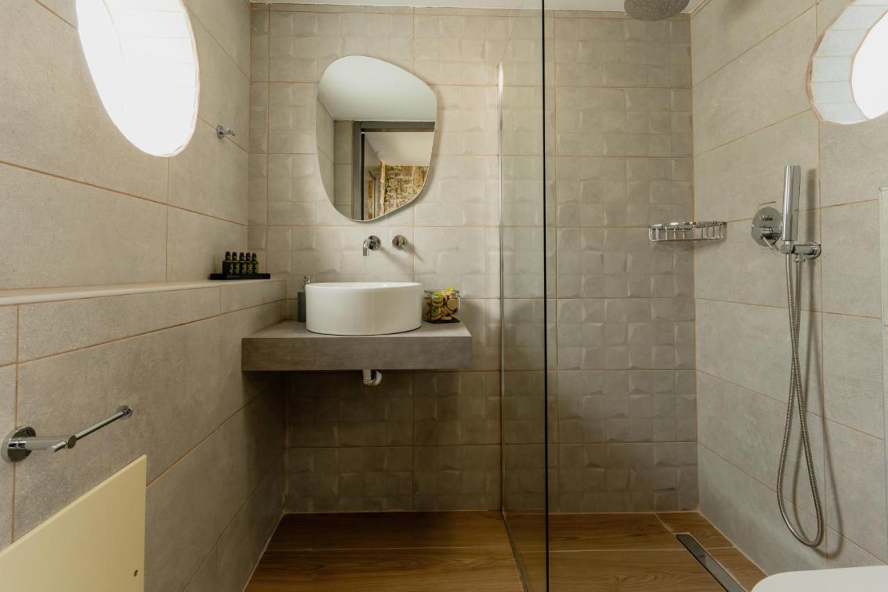 Dafni Villa A Place To Visit Orne Bagian luar foto
