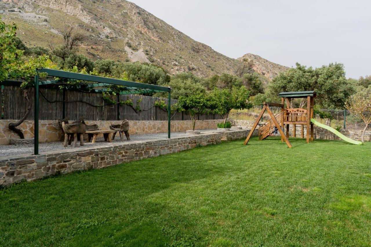 Dafni Villa A Place To Visit Orne Bagian luar foto
